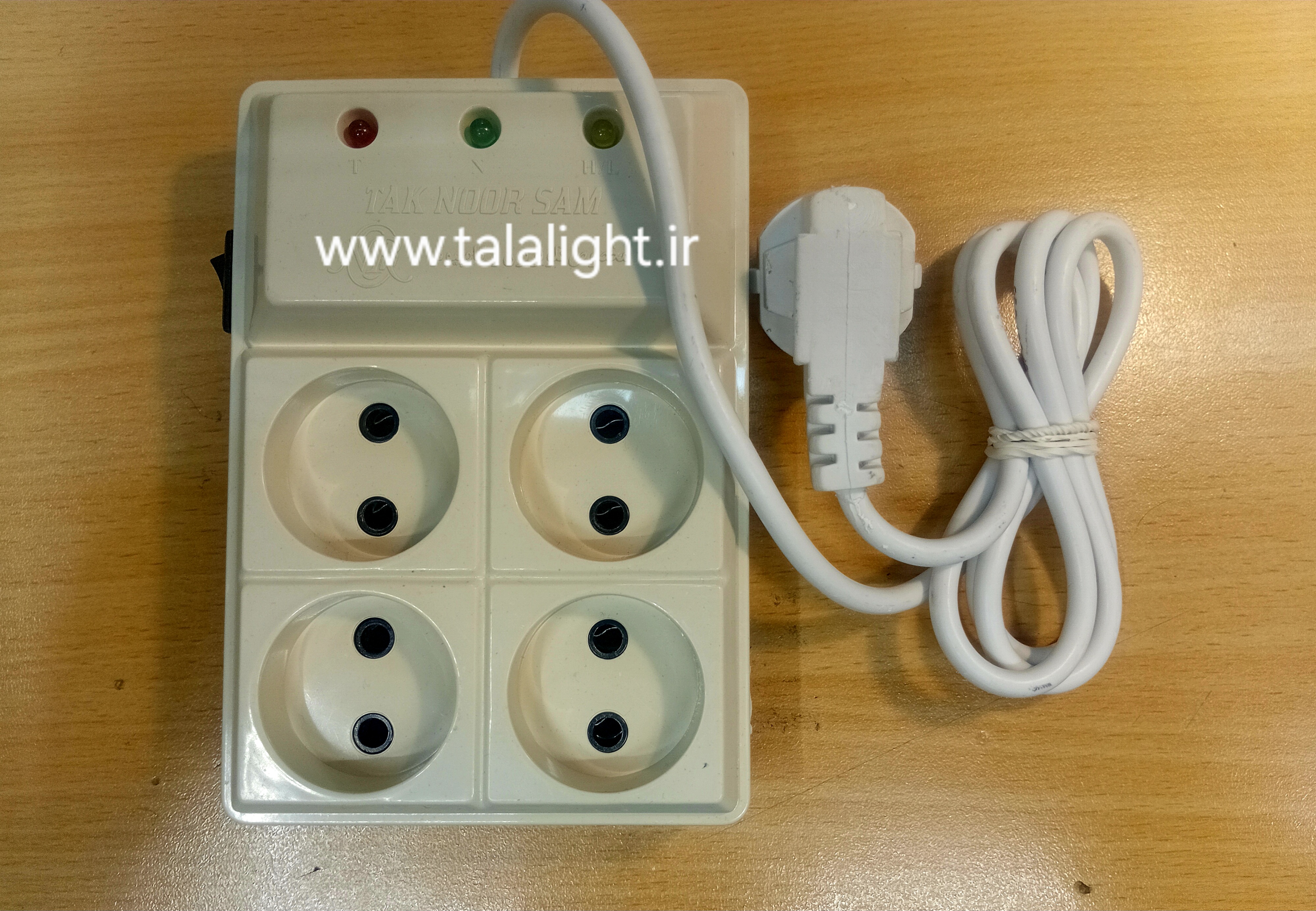 محافظ برق چهار خانه برند تک نور